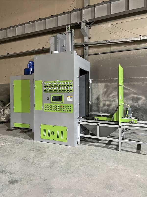 江蘇客戶定制大型大轉(zhuǎn)臺自動噴砂機，自動轉(zhuǎn)臺噴砂機